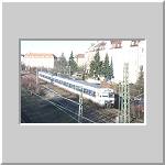 S-Bahn-Triebzug der BR 420 mit Original-Lackierung am Westpark